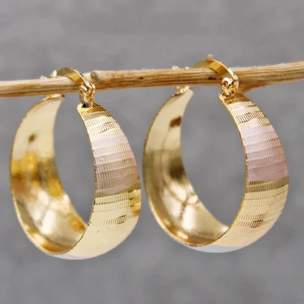 Brincos de Ouro Luxe Elegance