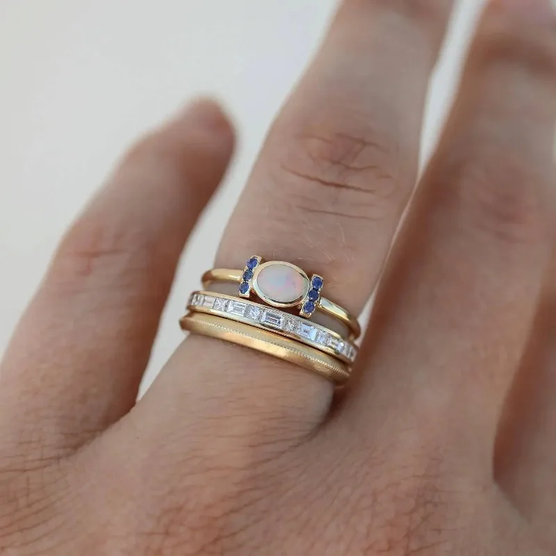 Conjunto de Três Anéis de Opala Dourada Vintage