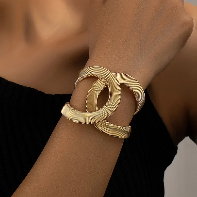 Radiance - Pulseira Dobrada Dourada