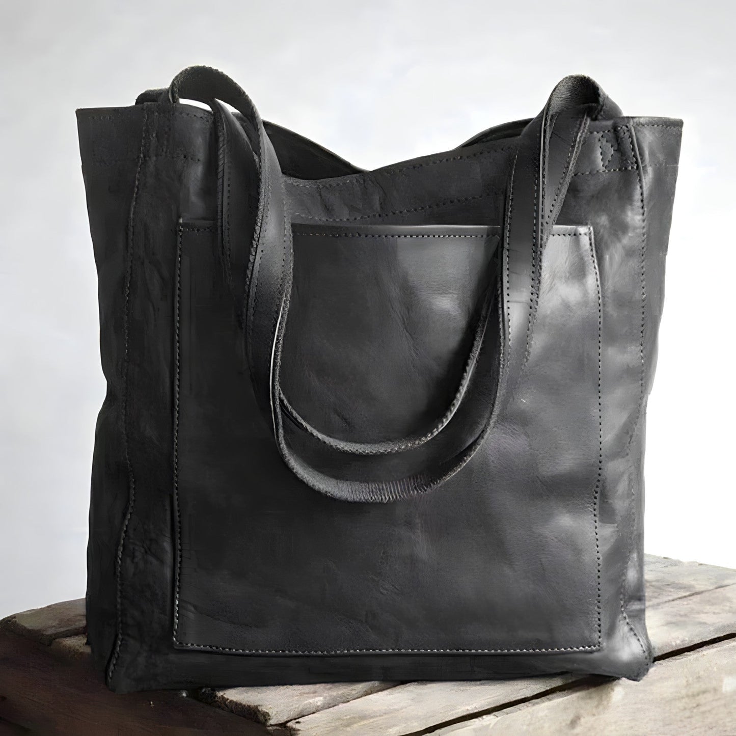 Carol - Bolsa Tote de Couro Moderna e Chic