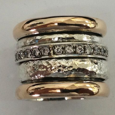 Anel Vintage Grosso em Ouro e Prata