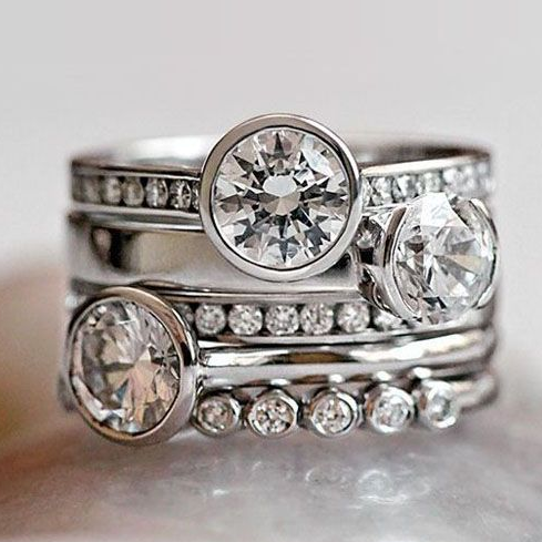 Anel Camadas Vintage de Prata e Cristal
