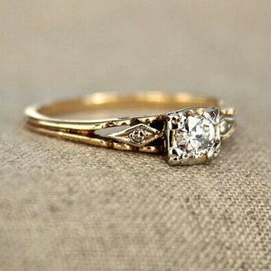 Anel de Ouro Fino com Zircônia Vintage