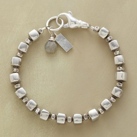 Pulseira de Contas Cúbicas de Prata Vintage