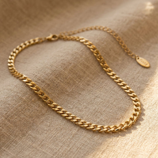 Colar de Cadeia Curb de Ouro Vintage com Elos Planos