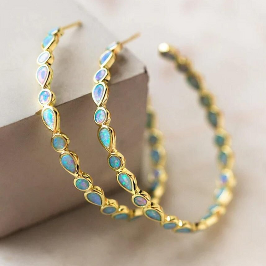 Brincos de Argola Dourada com Opala Azul Vintage