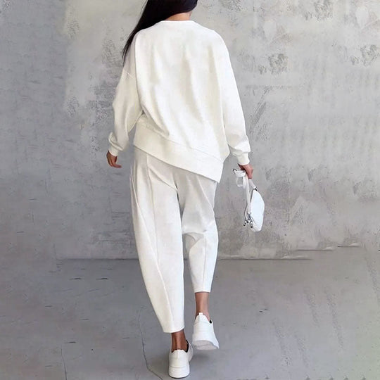 Léa | Conjunto de duas peças com blusa de manga longa e calças soltas