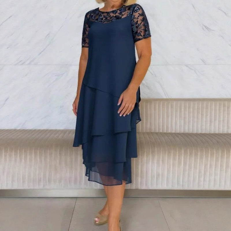 Clarissa - Vestido Midi Clássico